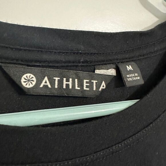 Athleta Women’s Short Sleeve Cropped T-Shirt Medium Black Unstoppable - Picture 2 of 3